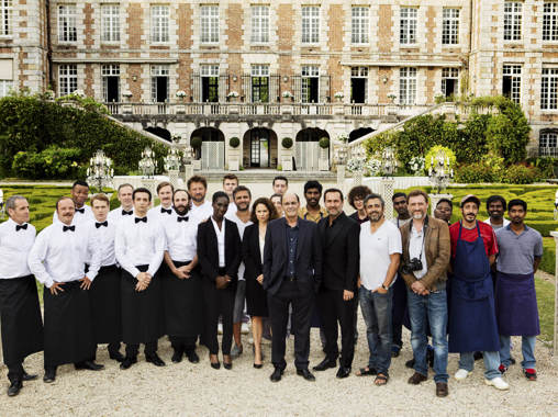 Škodolibou komedii Dokud nás svatba nerozdělí představí v Praze režisér Eric Toledano