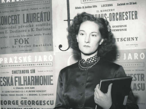 „Navzdory dějinným turbulencím si zachovala svoji čest a noblesu.“